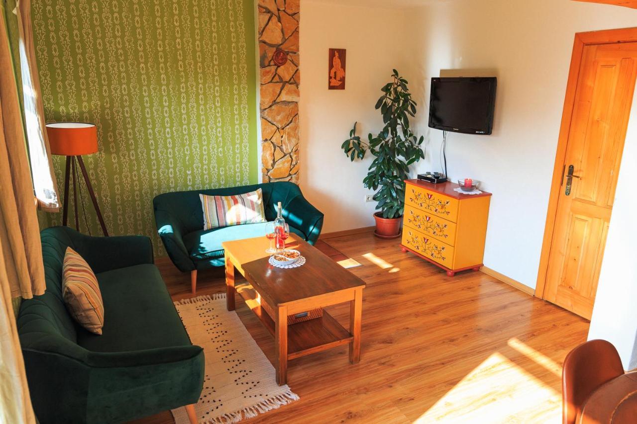 River Cottage Bešeňová Kültér fotó