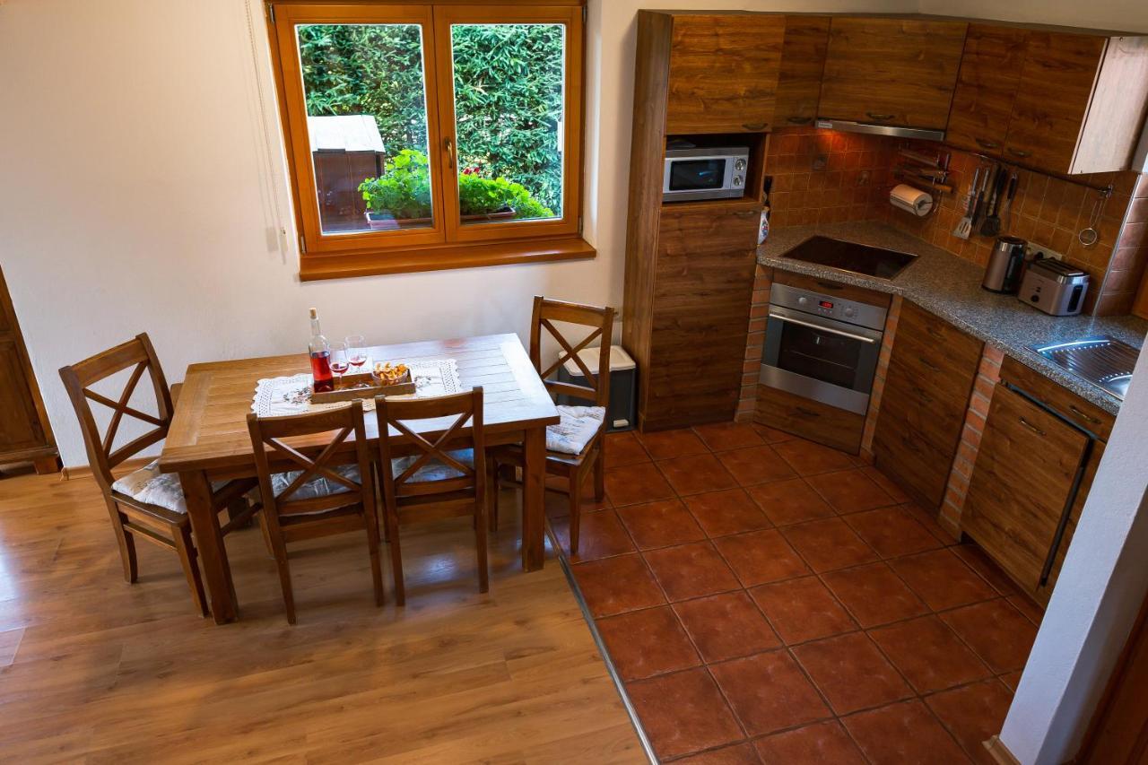 River Cottage Bešeňová Kültér fotó